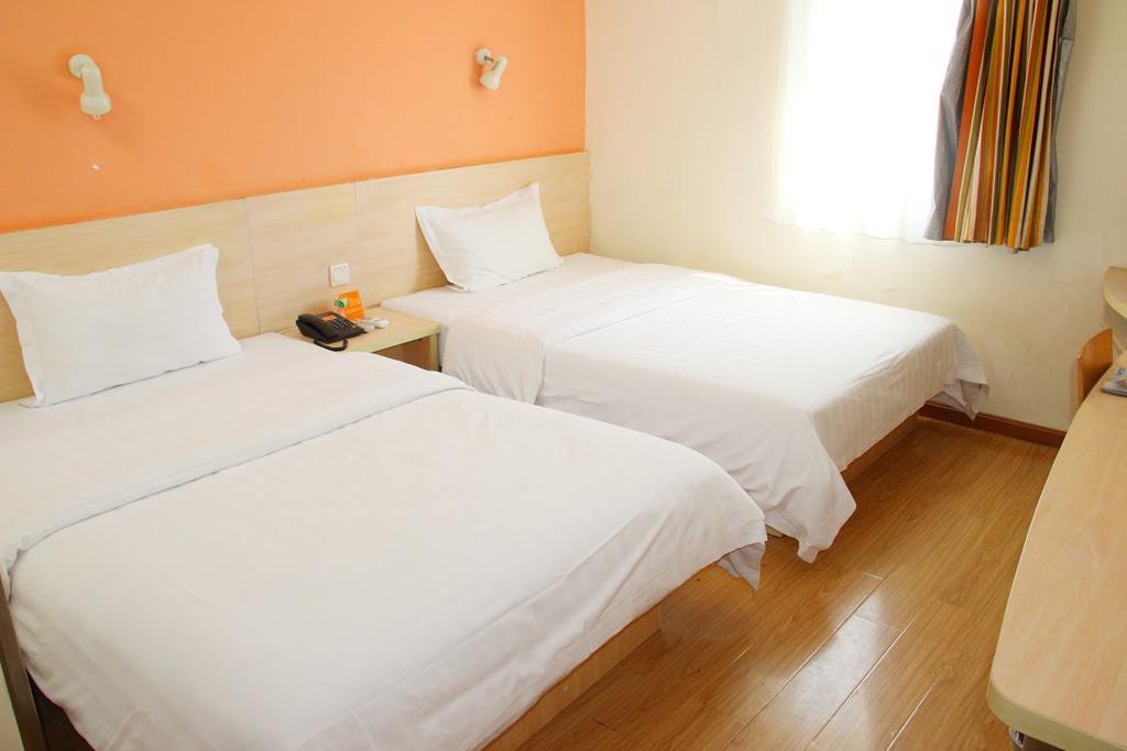 7Days Inn Shenzhen Da Fen You Hua Cun Esterno foto