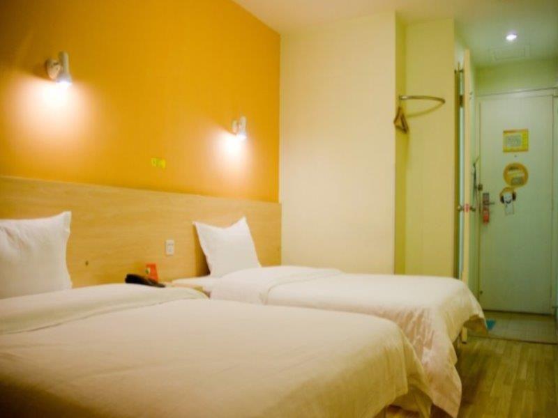7Days Inn Shenzhen Da Fen You Hua Cun Esterno foto